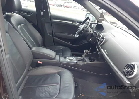 2015 Audi A3 2.0T Premium z USA, uszkodzony, nr VIN WAUBFGFF5F1046015